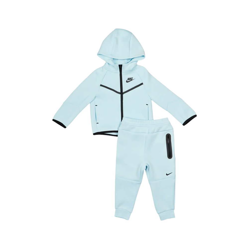 CONJUNTO MONO NIKE TECH TALLA (12-18-24 MESES )